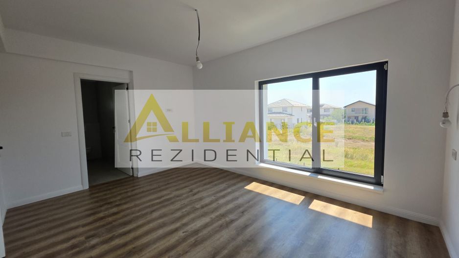 Vila 4 Camere | Curte amenajata - Poză 17
