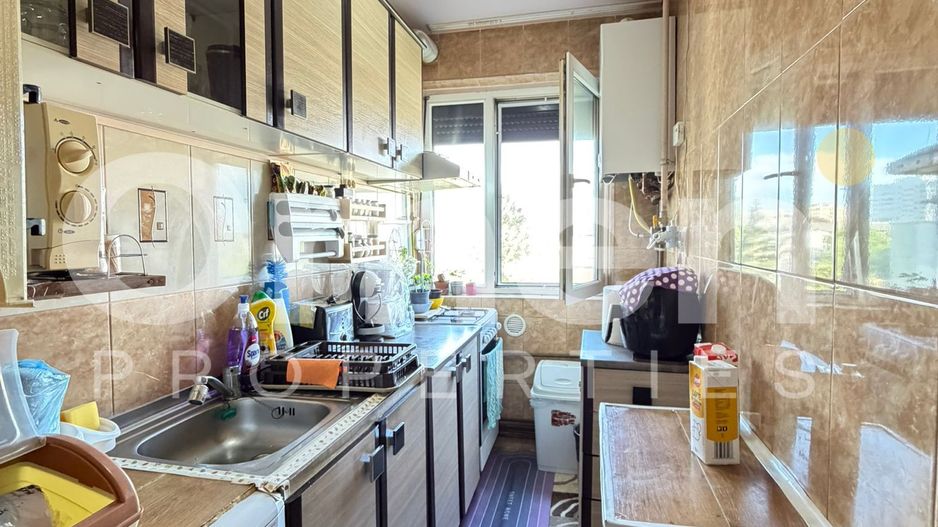Apartament cu 2 camere de vanzare, zona Cuza Voda - Poză 5