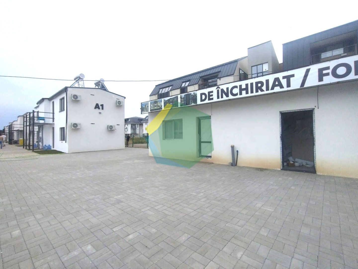 Spațiu comercial de închiriat în Otopeni – Ideal pentru magazin - Poză 4