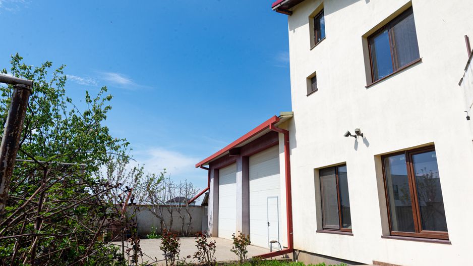 De vanzare casa+garaj/hala, teren 580mp, ideala pentru business - Poză 20