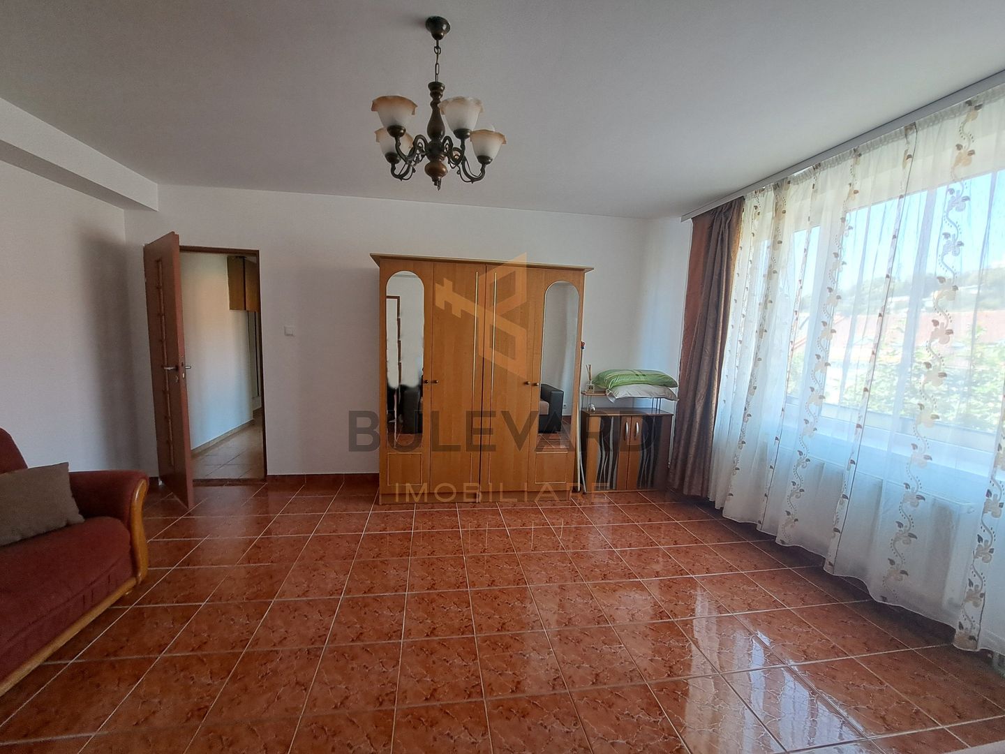 Apartament 2 camere, zona centrala, inceputul strazii Horea - Poză 10