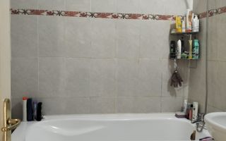 Apartament 2camere  stradal,  langa Metrou Piata Sudului OFERTA! - Poză 6