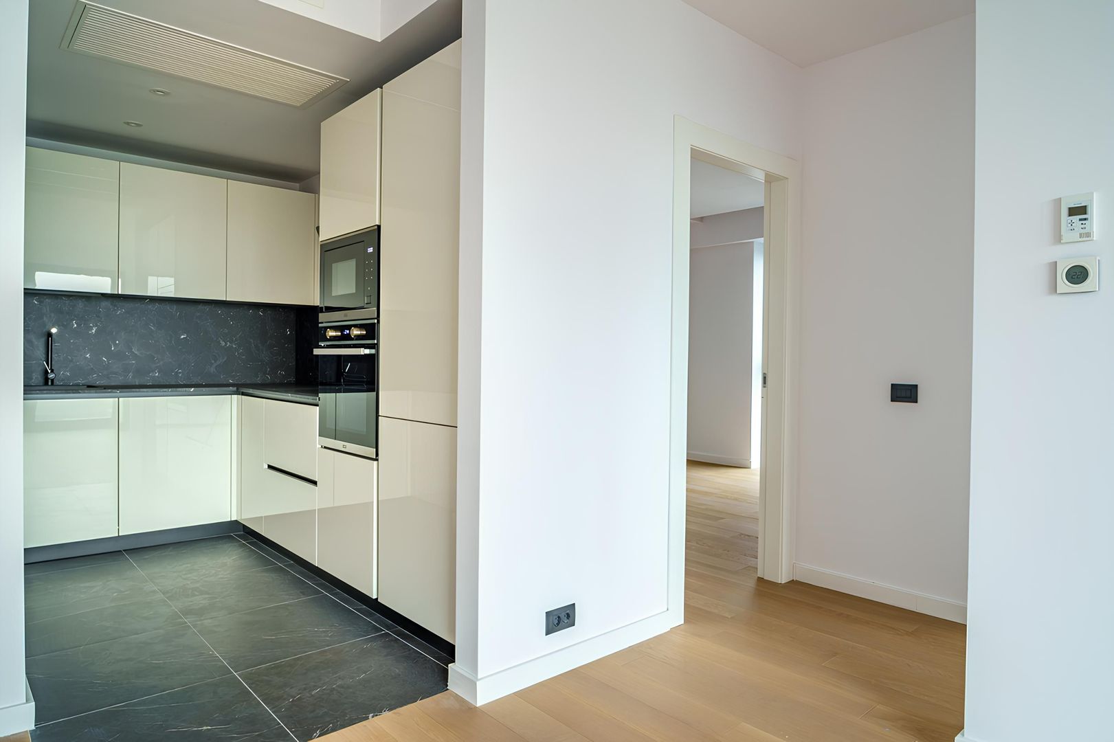 Apartament modern 3 camere I One Herastrau Towers - Poză 1