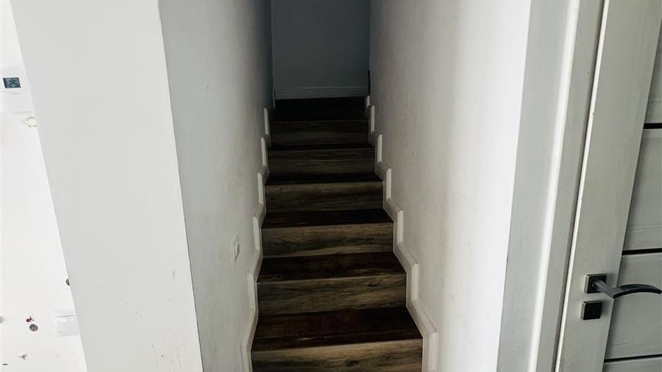 Casa de vanzare tip duplex Nojorid - Poză 10