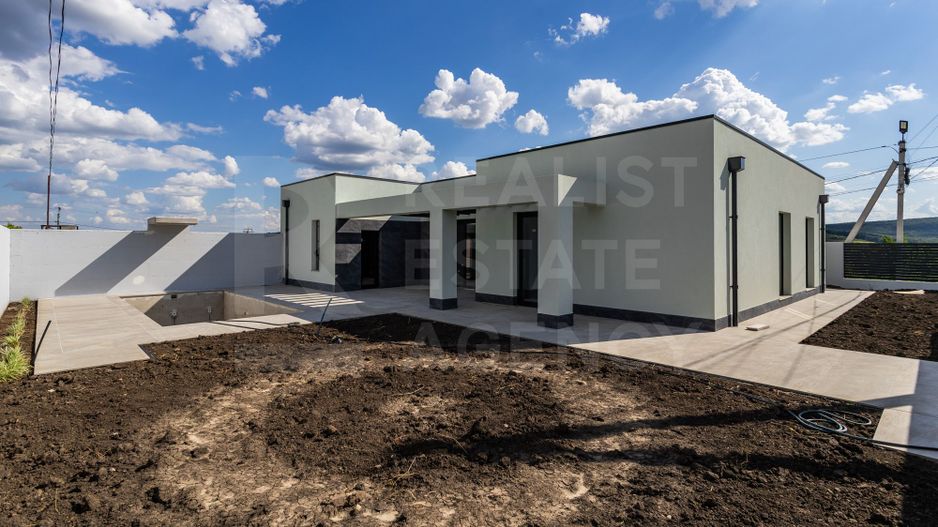 Vânzare, Casă Hi-Tech, 4 camere, str. Ion Suruceanu, Ialoveni - Poză 15