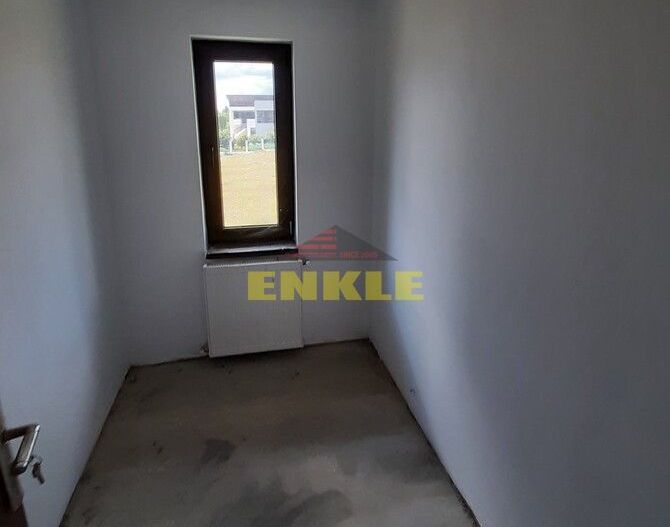 Casa parter + etaj 200 mp + teren 500 mp , Anl Ciusmea - Poză 6