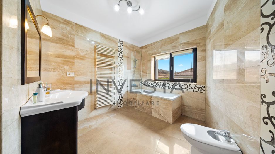 Vila premium | Panorama asupra orasului | Cartier Europa! - Poză 9