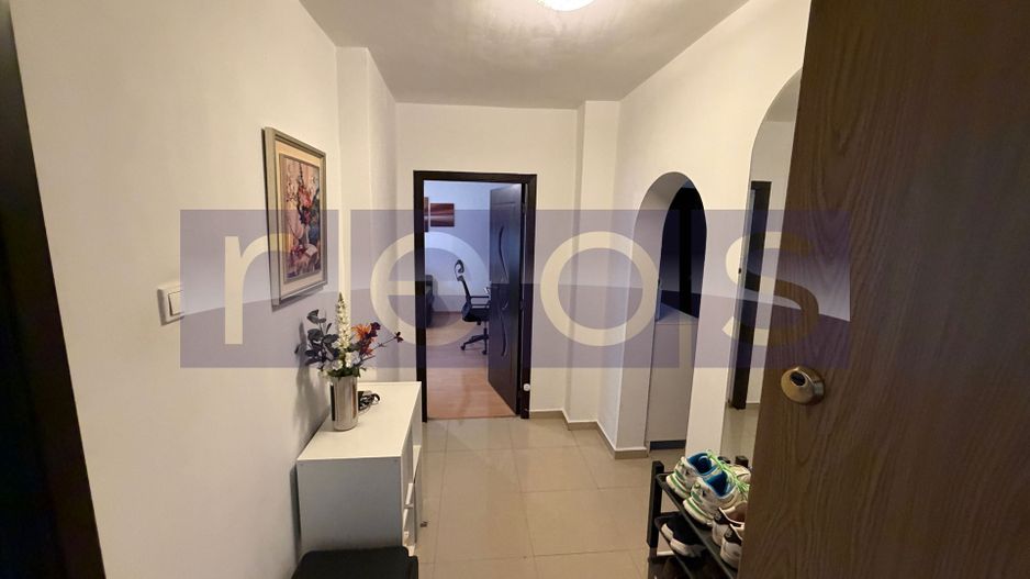 VANZARE 3 CAMERE DECOMANDAT MALL VITAN - Poză 2