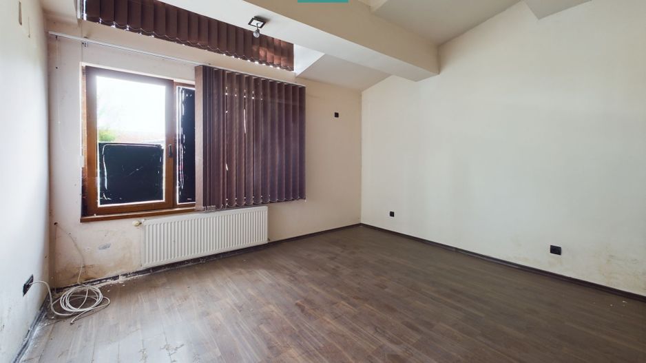 Casă 3 camere, Cartierul Verde - Poză 4