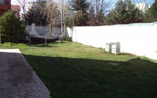 VILA - 4DORMITOARE SI GRADINA DE 300 MP LA INCHIRIERE IN IANCU NICOLAE - Poză 6