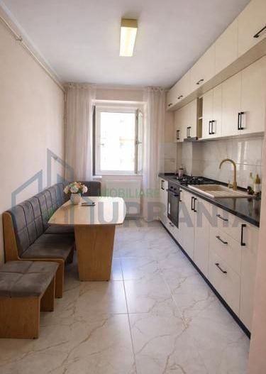 Apartament 3 camere, decomandat și renovat, în Iași - Poză 4
