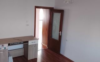 BRASADAS vinde ap 3 cam etaj 4/4 in Micro 16. - Poză 8