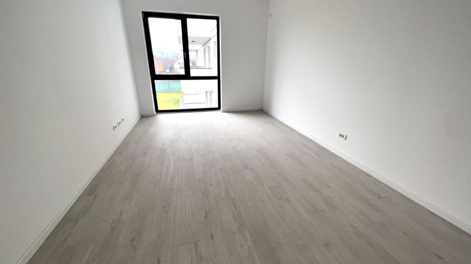 APARTAMENT CU 1 CAMERA - Poză 5