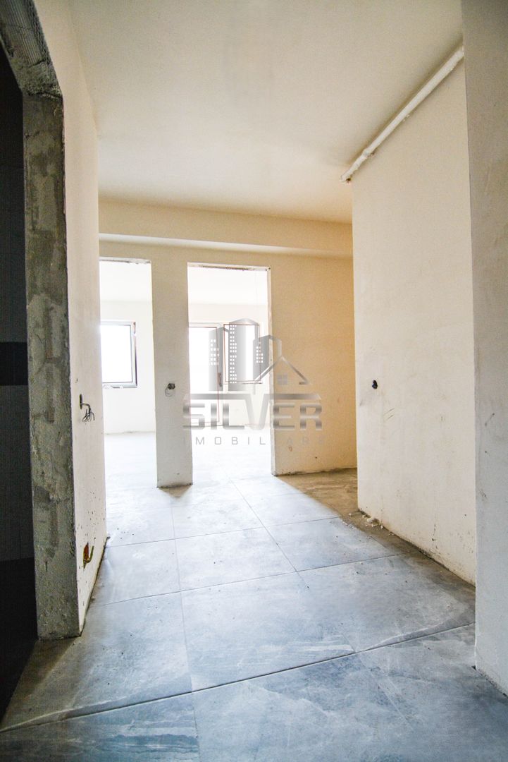 Apartament 3 camere cu terasa, gradina si parcare subterana si boxa - Poză 10