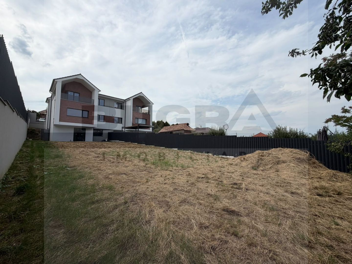 Casa Unifamiliara Premium de 314mp, teren 600, garaj, zona Romul Ladea - Poză 11