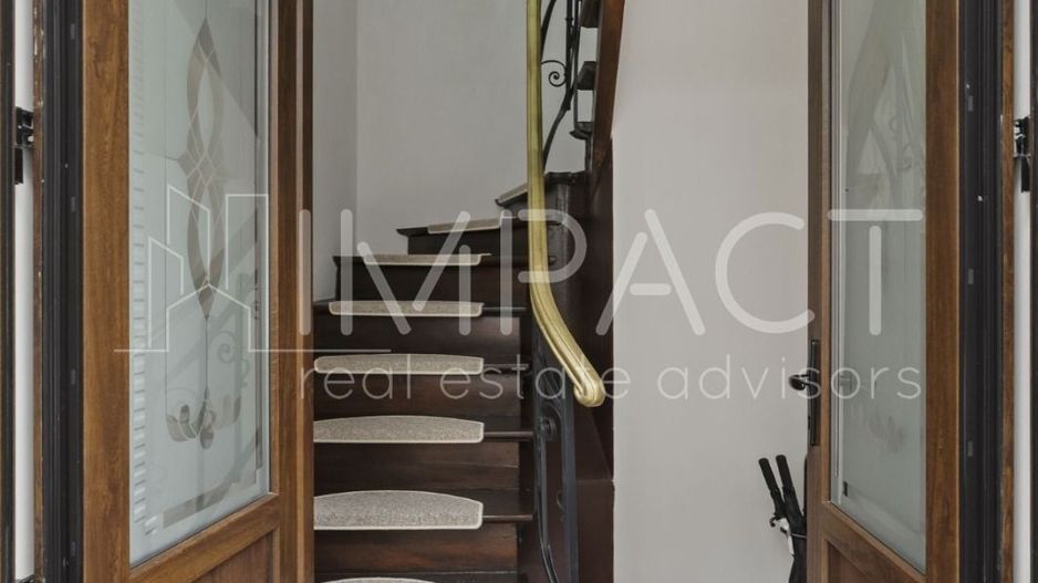 APARTAMENT DEOSEBIT CU 3 CAMERE IN VILA || CURTE - Poză 17