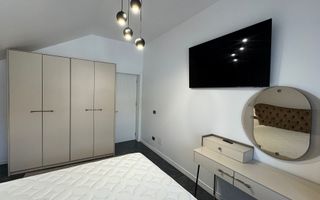 Apartament premium 3 camere + terasa Podul de Fier - Poză 14