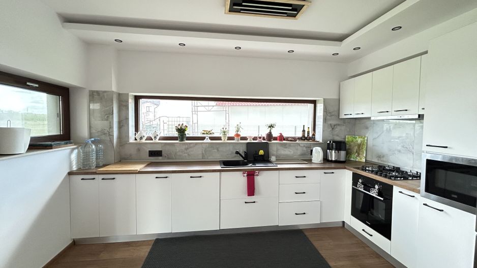 Duplex 10 camere Techirghiol ideal pensiune sau sediu firma - Poză 4