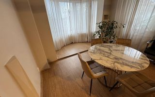 Apartament cu 3 camere, 85 mp, Zona Central - Poză 3