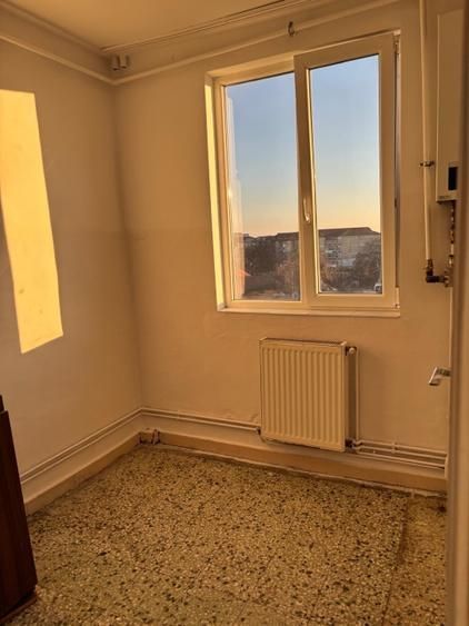 Dambovita  | 2 Camere | Decomandat | Centrala Proprie. - Poză 3