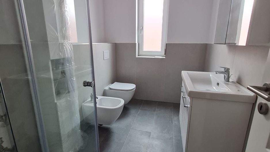 Proiect deosebit la 5 minute de Iulius Town - Poză 11