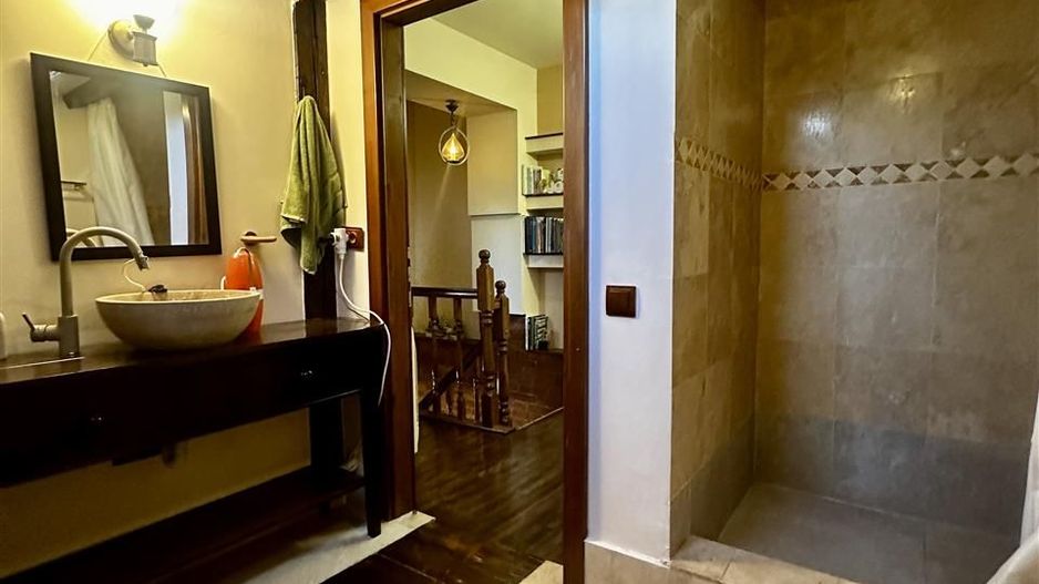 Casa individuala Ultracentral 4 camere - Poză 4