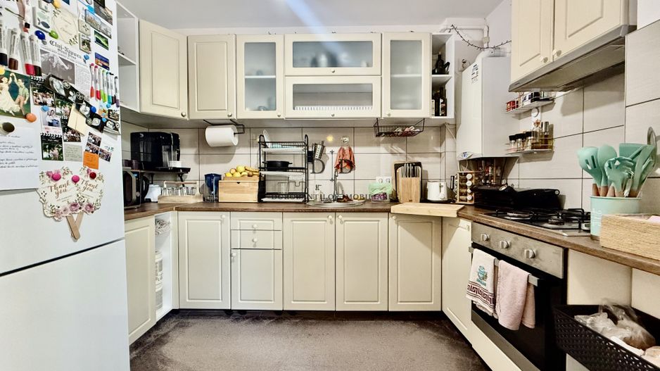 Inchirere 2 camere - Parcare–  etaj 1-Cartier Europa-zona OMV - Poză 5