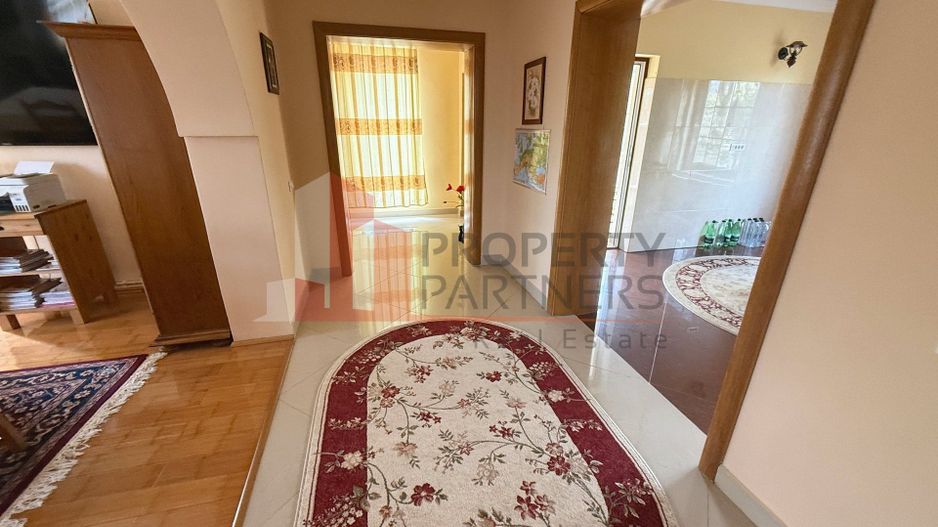 Casă 5 dormitoare + casă de oaspeți, priveliște Piatra Craiului, Sohodol-Bran - Poză 29