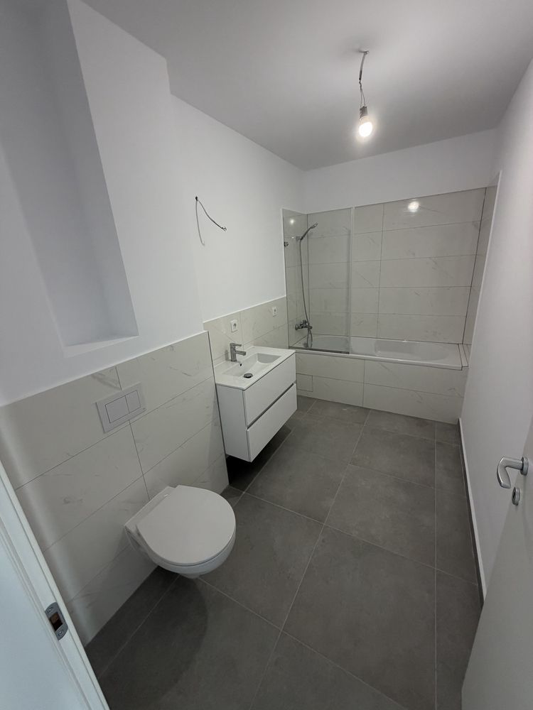 Vanzare apartament 2 camere decomandat, etaj 7, parcare, 13 Septembrie - Poză 4