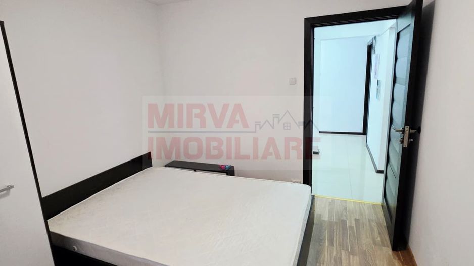 Apartament 3 camere de inchiriat, 9 Mai, 2 bai, beci - Poză 16
