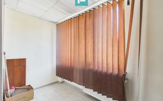 Spațiu central birou/locuință – Str. Primăriei - Poză 7