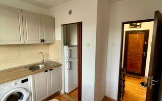 Garsonieră de închiriat | Recent Renovată | Tractorul - Poză 2