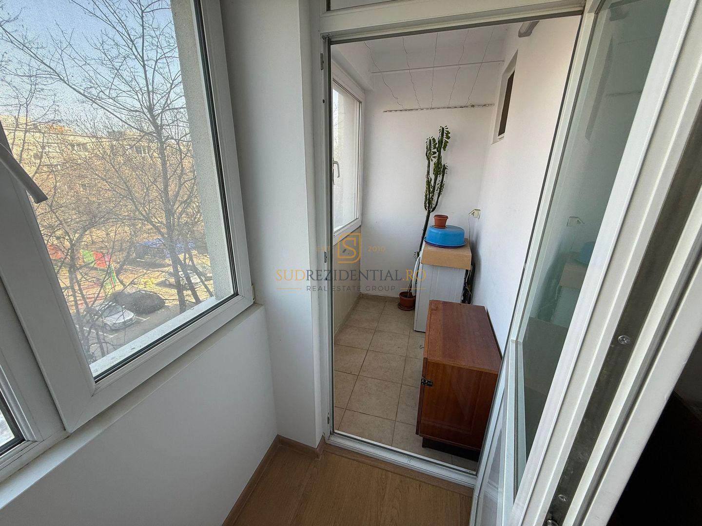 Apartament 3 camere semidecomandat, 2 balcoane, Bld Alexandru Obregia - Poză 12