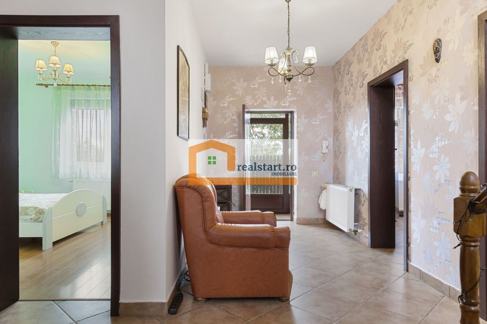 2 vile tip Duplex, ideal investitie, piscina exterioara, trifazic - Poză 23