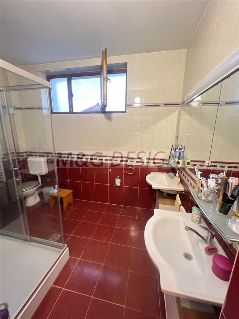 Casa P+M Su 268 mp 2 fronturi stradale - Poză 8