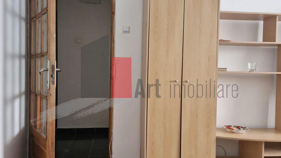 Apartament 3 camere Crangasi - Poză 4