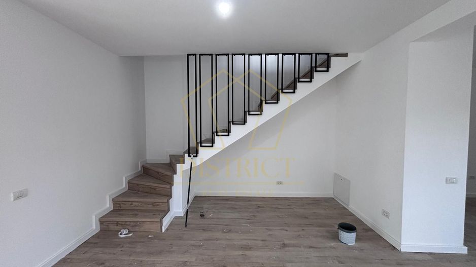 COM 0% Duplex cu 4 camere, panouri, pompe de caldura | Giroc - Poză 5