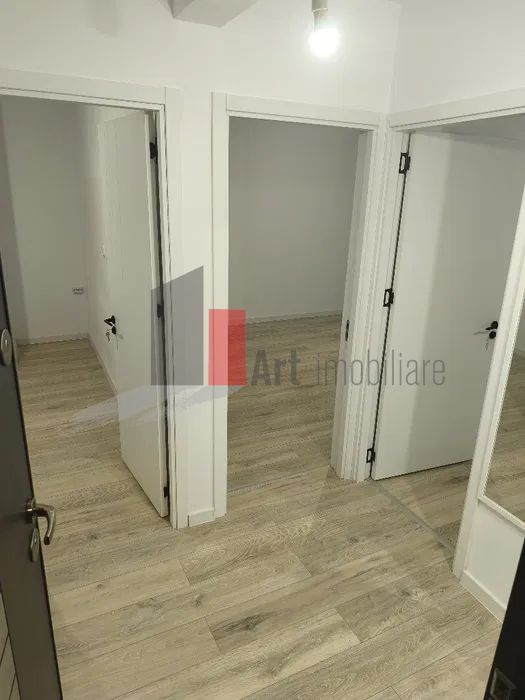 Vânzare apartament decomandat 2 camere Giurgiului - Piața Progresului - Poză 1