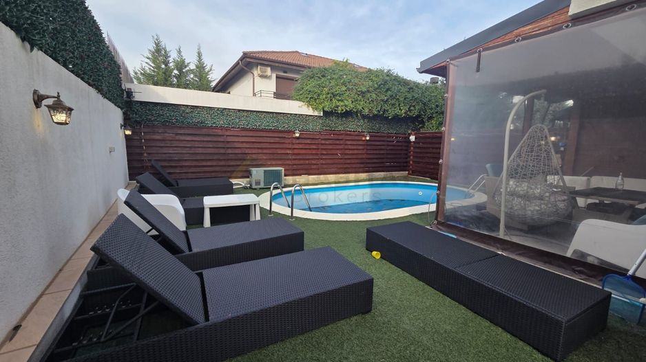 Vilă  cu mansardă, piscină și design modern – Tunari - Poză 37