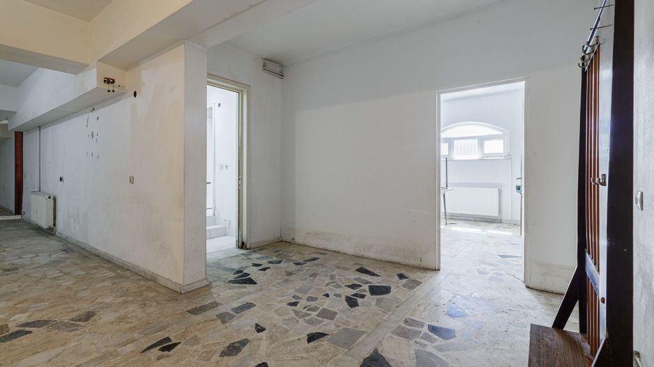 Domeniu privat 5.000 mp, cu reședință de 625 mp și piscină, Corbeanca - Poză 25