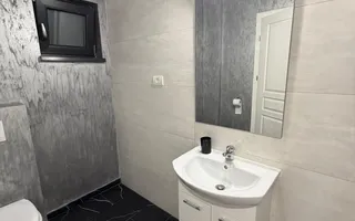 Apartament Calea Severinului etaj 2 , mobilat si utilat, 71 mp - Poză 11