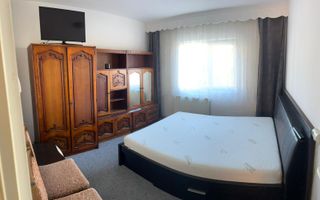 De închiriat apartament 2 camere, decomandat, situat la etajul 2. - Poză 6