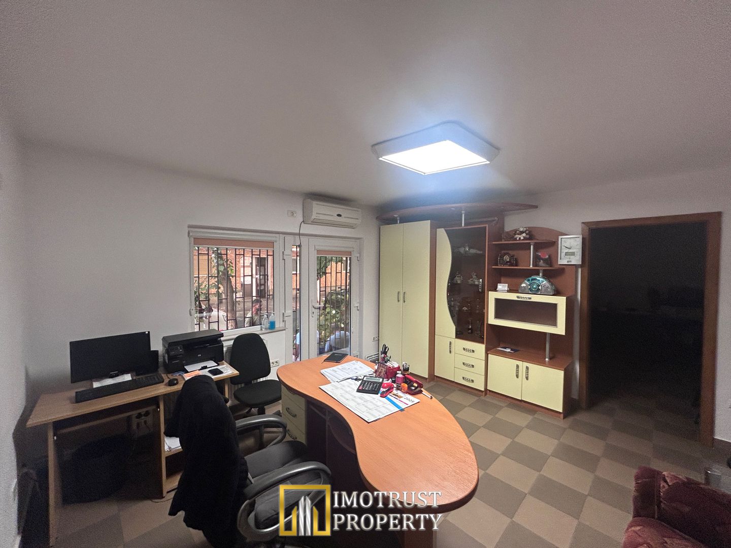 Spatiu de inchiriat - Poză 6