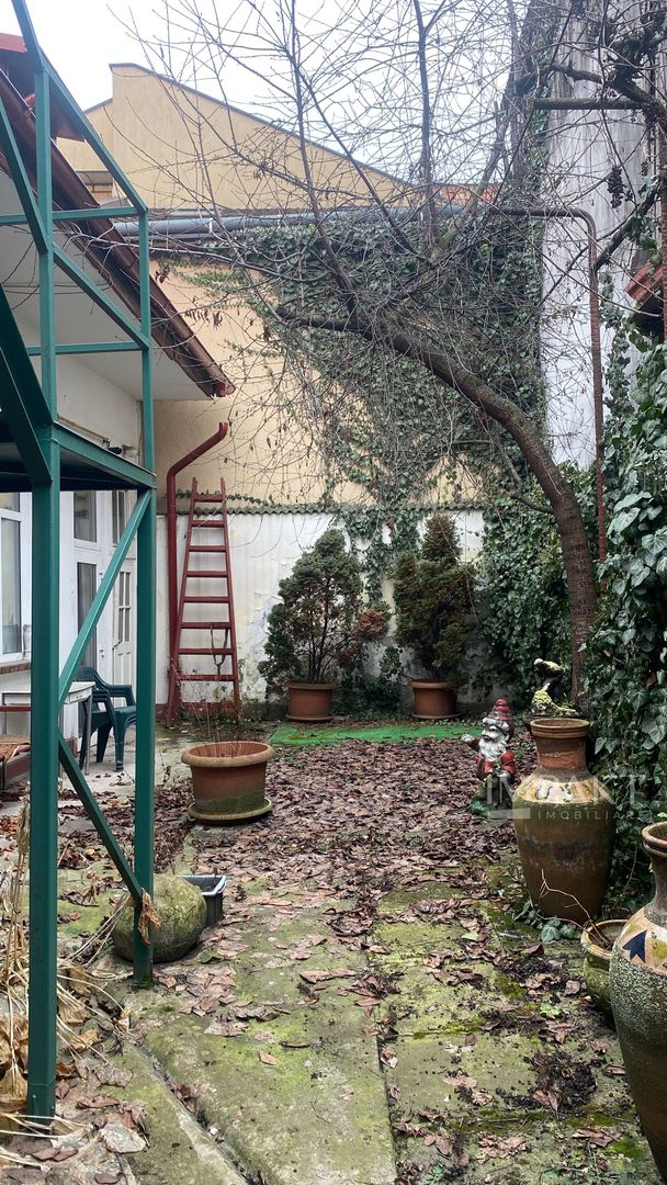 Casa individuala situata in centrul vechi al orașului ~ Comision 0% - Poză 4