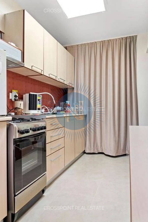 Apartament in vila Capitale plus Demisol - Poză 30