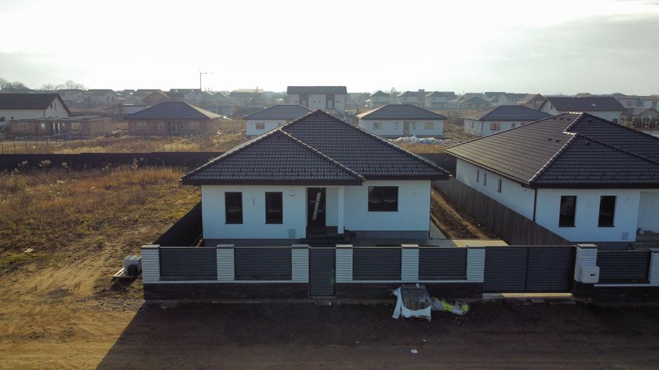 🏡 Casă modernă pe parter de vânzare – Cartier Izvor - Poză 2