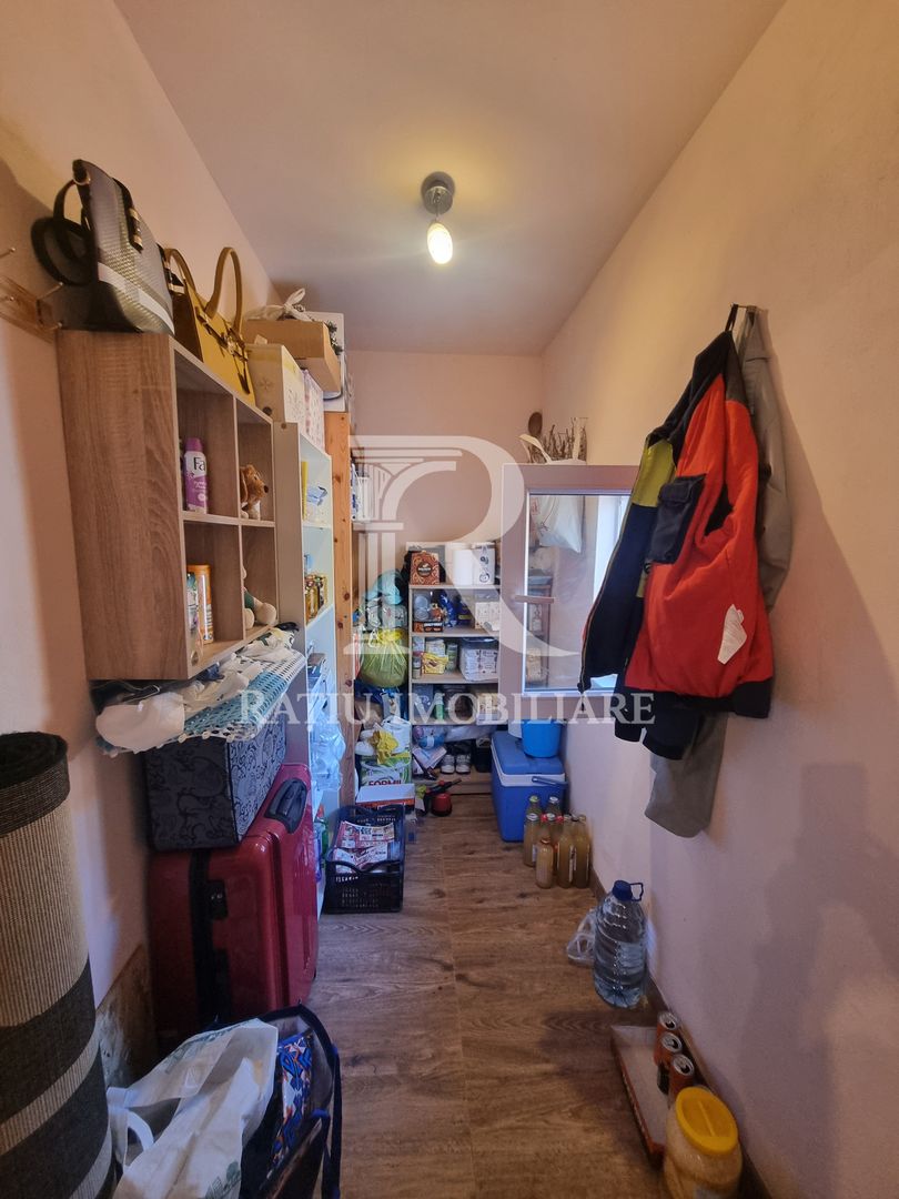 Casă renovata cu teren generos | Anexe | Gurasada | Hunedoara - Poză 24