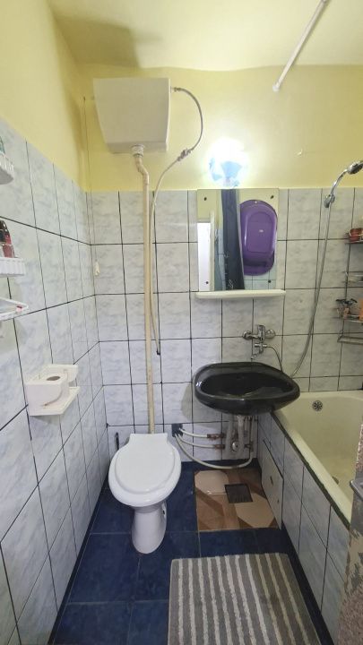 Apartament de 2 camere et.1 zona Piață Razboeni - Poză 6