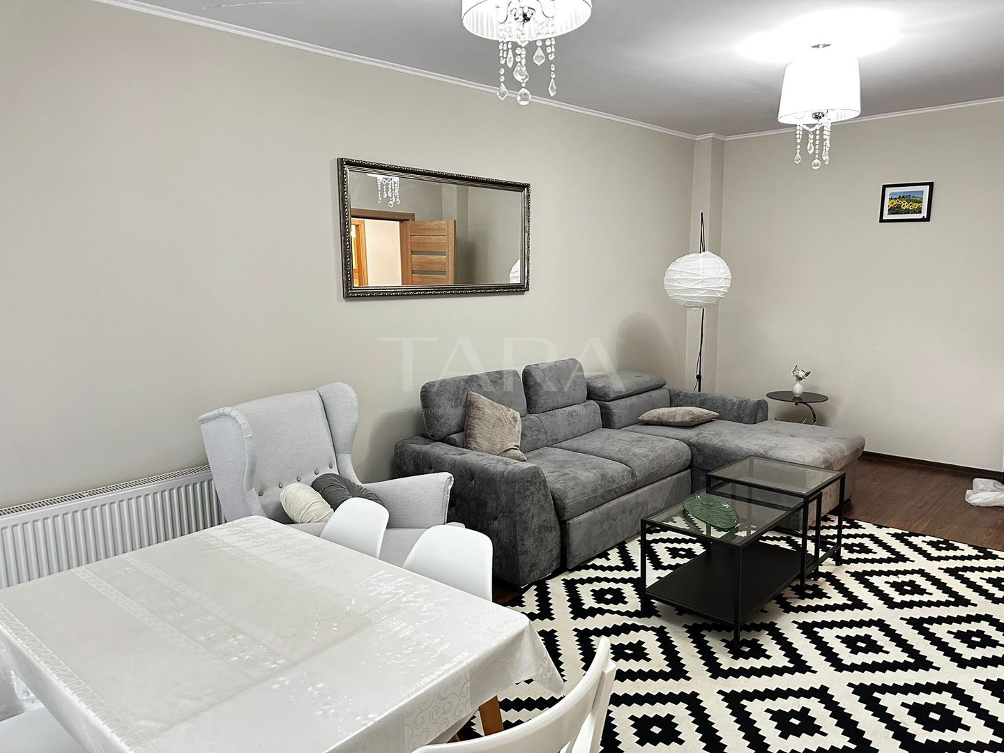 EXCLUSIVITATE. Studenti UMF. ULTRACENTRAL, Platinia Elite Residence. - Poză 3