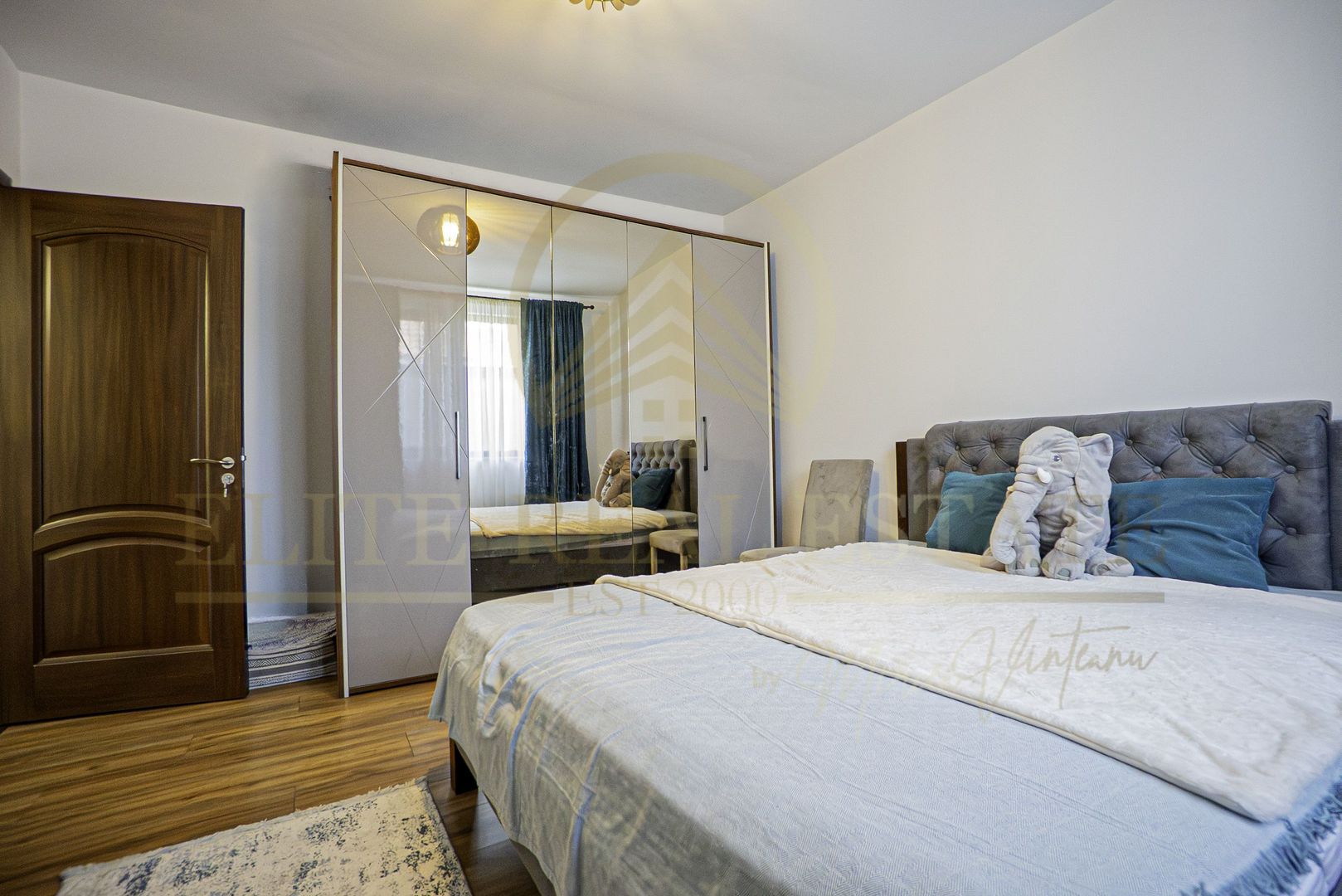 Valu lui Traian - Casă P+1E, 4 dormitoare, terasă acoperită - Poză 3
